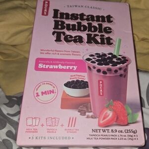 Instant Bubble Tea Kit - Strawberry Flavor